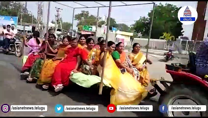 శ్రీదేవి కాళ్లు పట్టుకుంటానన్నా కరగలేదు : పంచుమర్తి అనురాధ