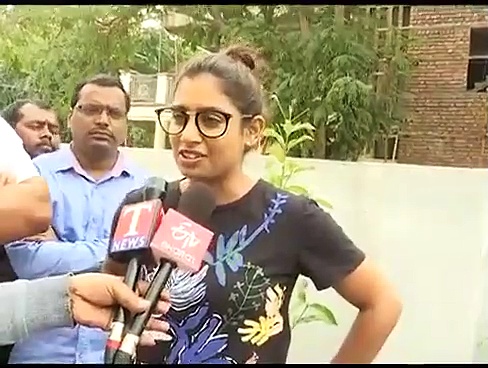 కాజల్‌కు మిథాలిరాజ్ ఛాలేంజ్.. ఒకే చెప్పిన  క్విన్ బ్యూటీ