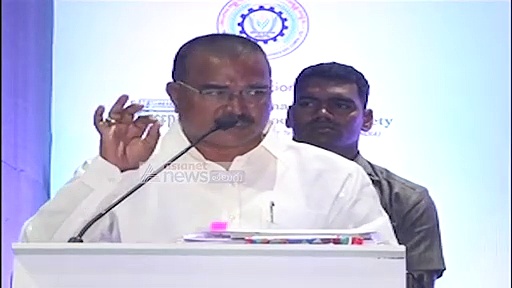 యూరియా కొరత లేదు: స్పష్టం చేసిన  నిరంజన్ రెడ్డి (వీడియో)