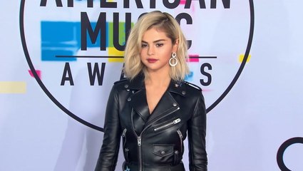 Selena Gomez Declares She’s ‘Single’ & ‘Manifesting Love’: ‘Heard SNL Is A Place To Find Romance’