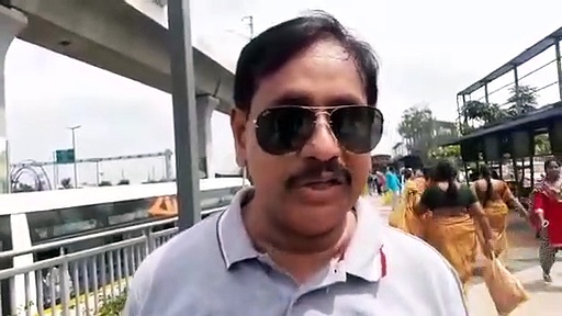 Video: మెట్రోలు కిటకిట.. మియాపూర్ స్టేషన్‌ను పరిశీలించిన ఎన్వీఎస్ రెడ్డి