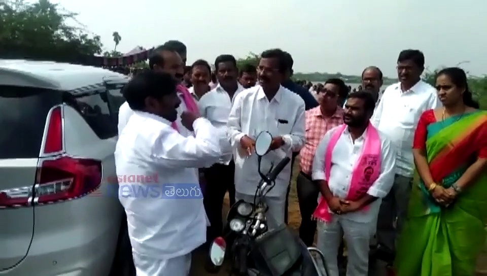 video news : సూర్యాపేటలో ఐదు రూపాయలకే అన్నపూర్ణ భోజనం