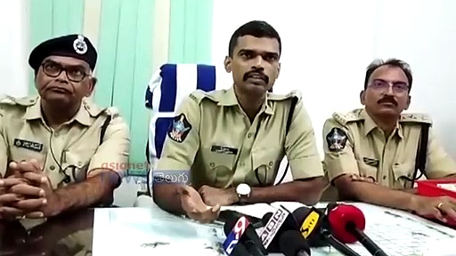 Chalo Amaravati : రాజధాని రైతులా? పార్టీనాయకులా? 2,3 రోజుల్లో చెబుతాం...