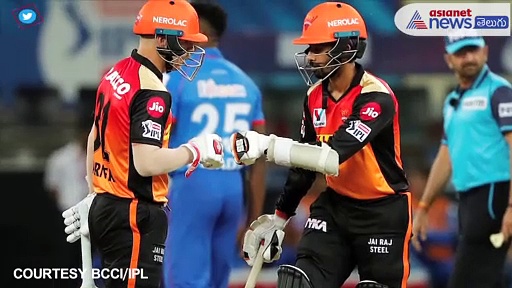 హైదరాబాద్ వెర్సెస్ ఢిల్లీ: సహా, వార్నర్ల దెబ్బకు ఢిల్లీ కుదేలు