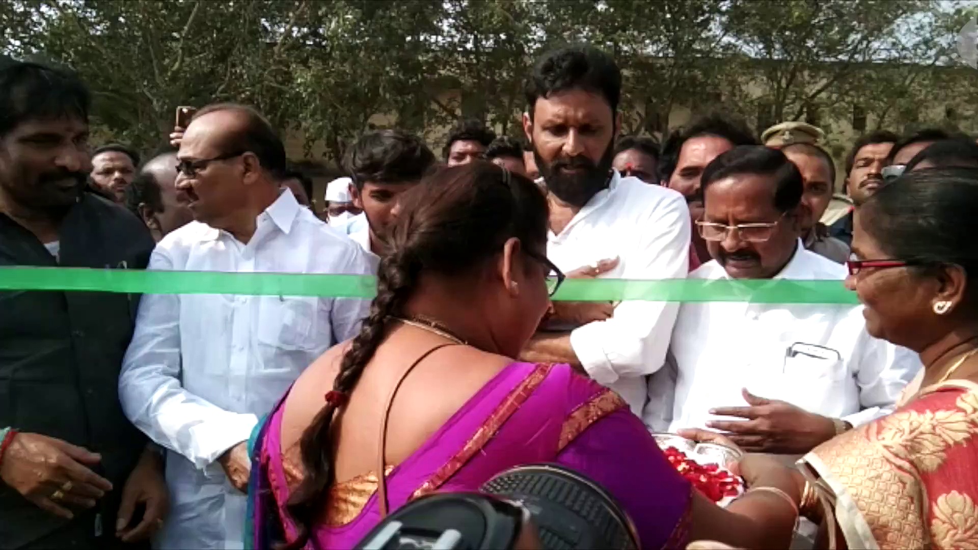 ఒక్కడివే రా... ఎవరి షేపులు ఎవడు మారుస్తాడో చూస్కుందా: దేవినేనికి నాని సవాల్