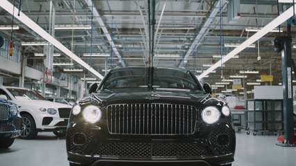 The new Bentley Bentayga Extended Wheelbase Craftsmanship