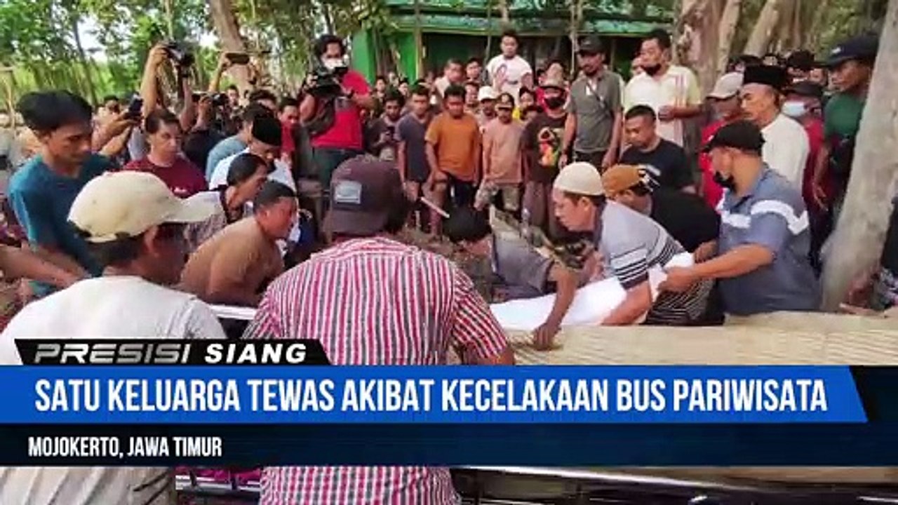 Laka Bus Mojokerto