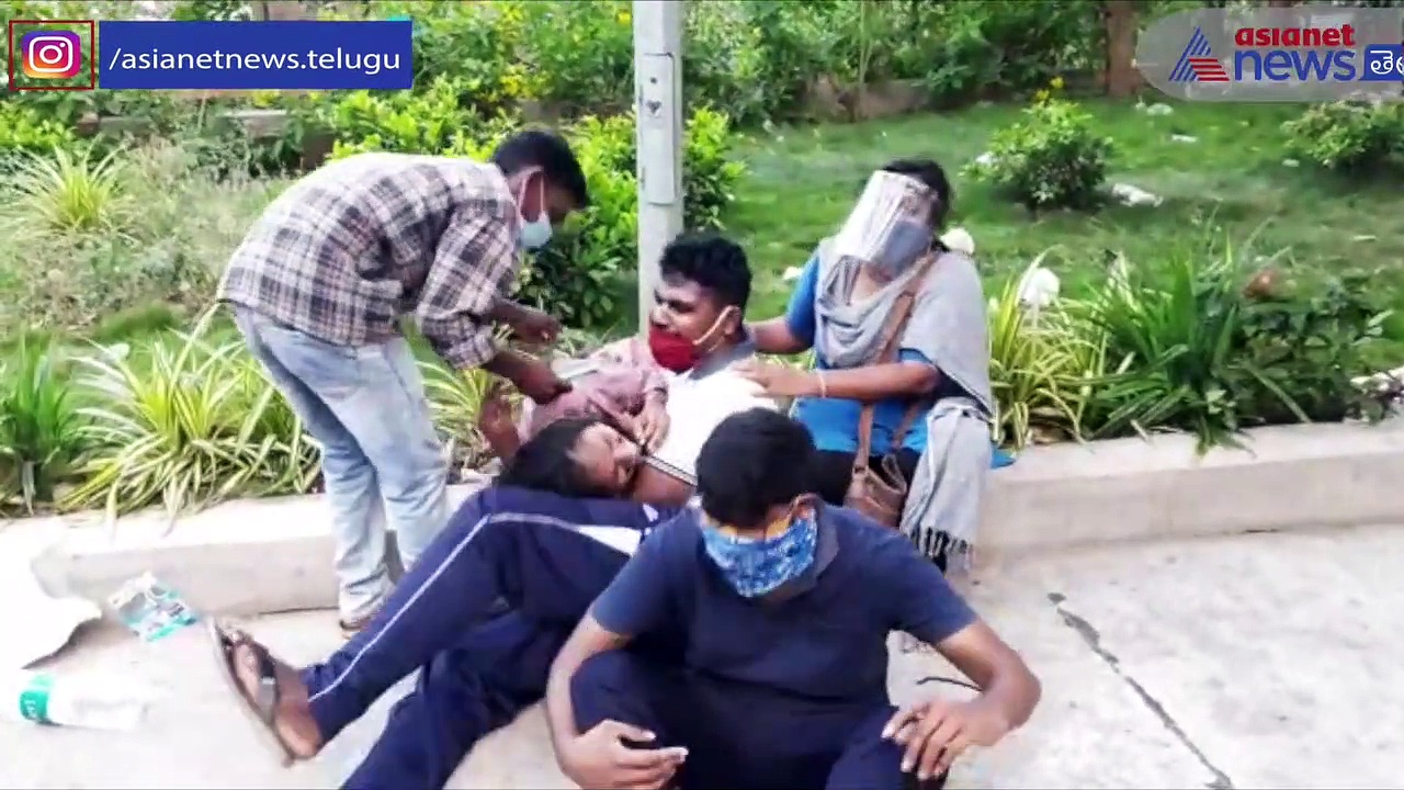 ఏడాదిన్నర చిన్నారికి కరోనా... వైద్యం అందక అంబులెన్స్ లోనే మృతి