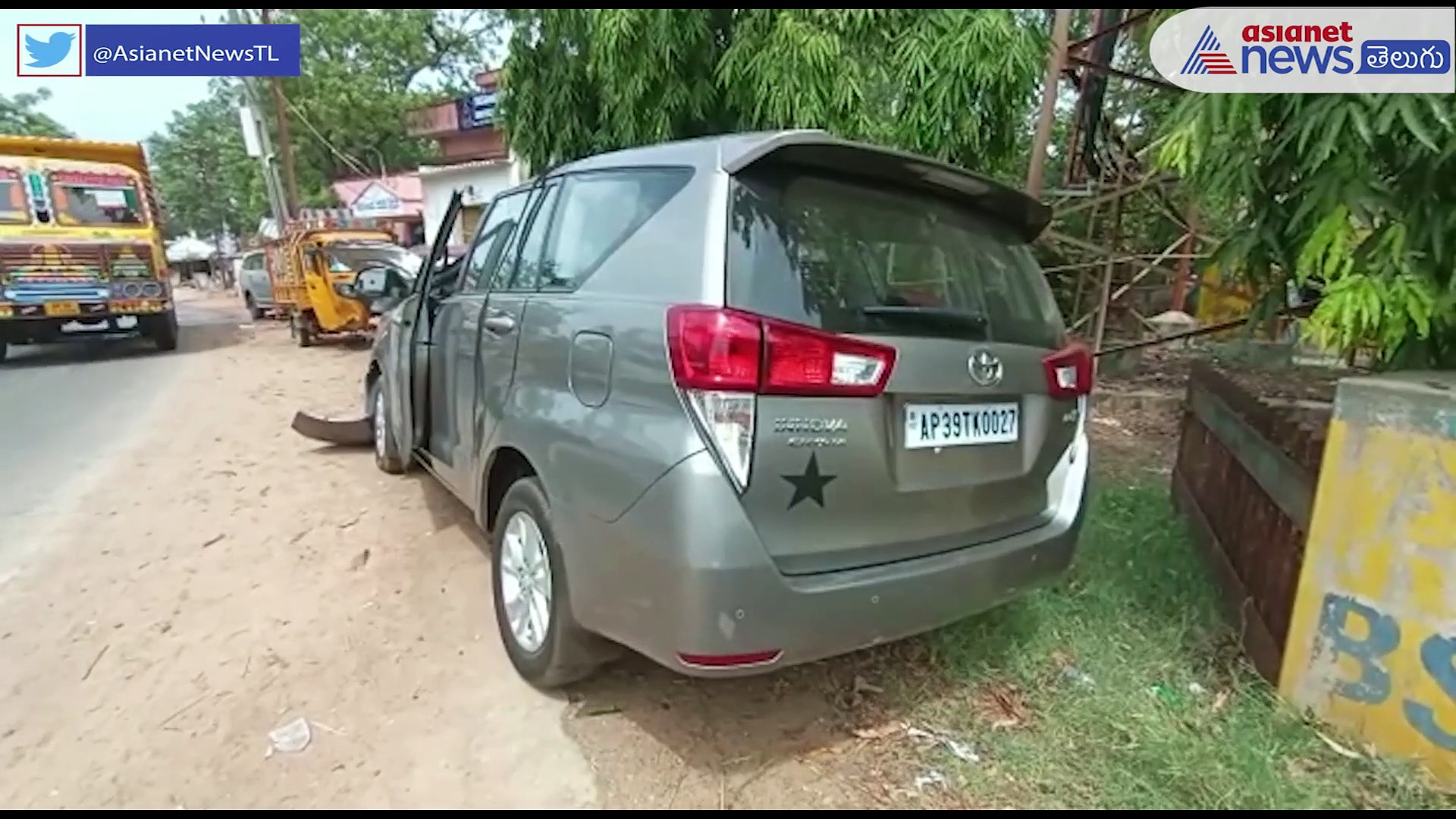 కత్తి మహేష్ ఆరోగ్యం విషమంగానే ఉంది: వైద్యులు