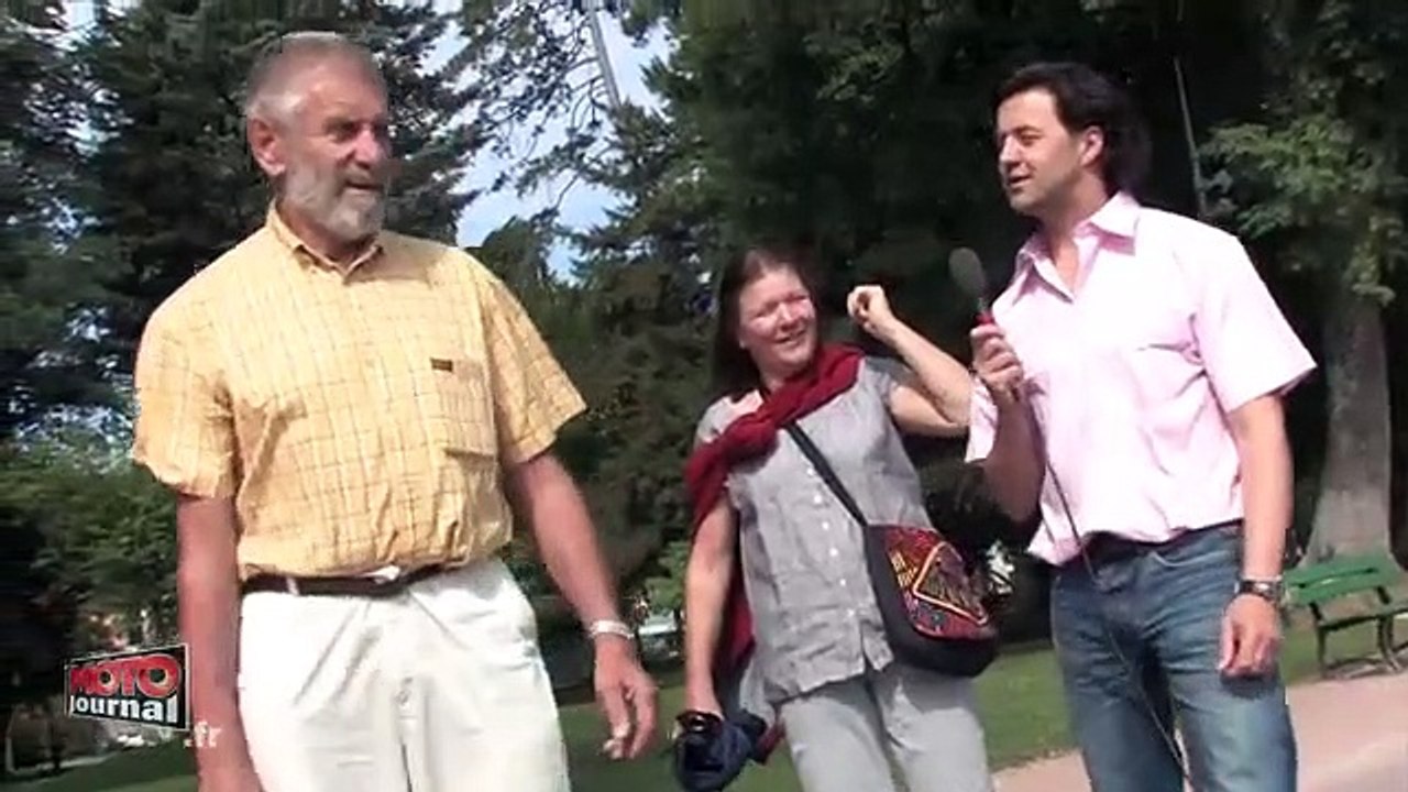 ESSAI YAM 1700 VMAX 200 CHEVAUX POUR FAIRE FUMER LE PNEU ARRIERE