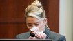 VOICI : Amber Heard revient sur l'affaire du caca dans le lit et désigne un autre responsable