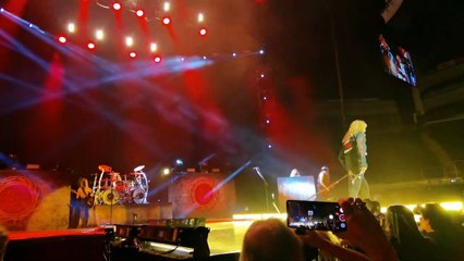 Whitesnake intro London 2022