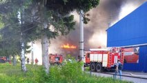Son dakika haberleri! Rusya'da kimya fabrikasında yangın: 2 bin metrekare alan kül oldu