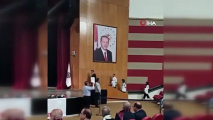 Üniversitede korku dolu anlar! Faciadan dönüldü