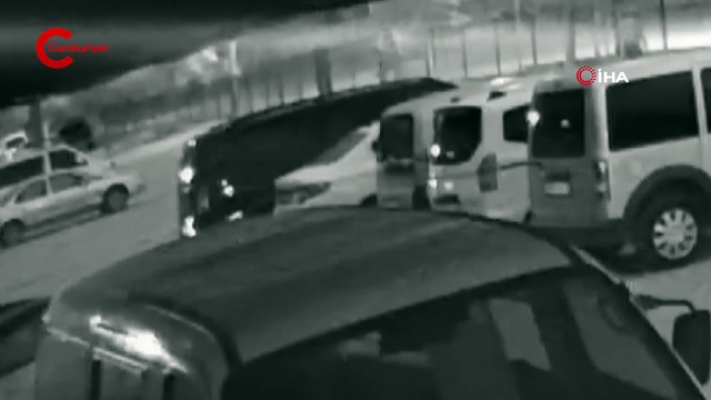 Kar maskeli ve silahlı grup, çaldıkları ciple akaryakıt istasyonu soydu