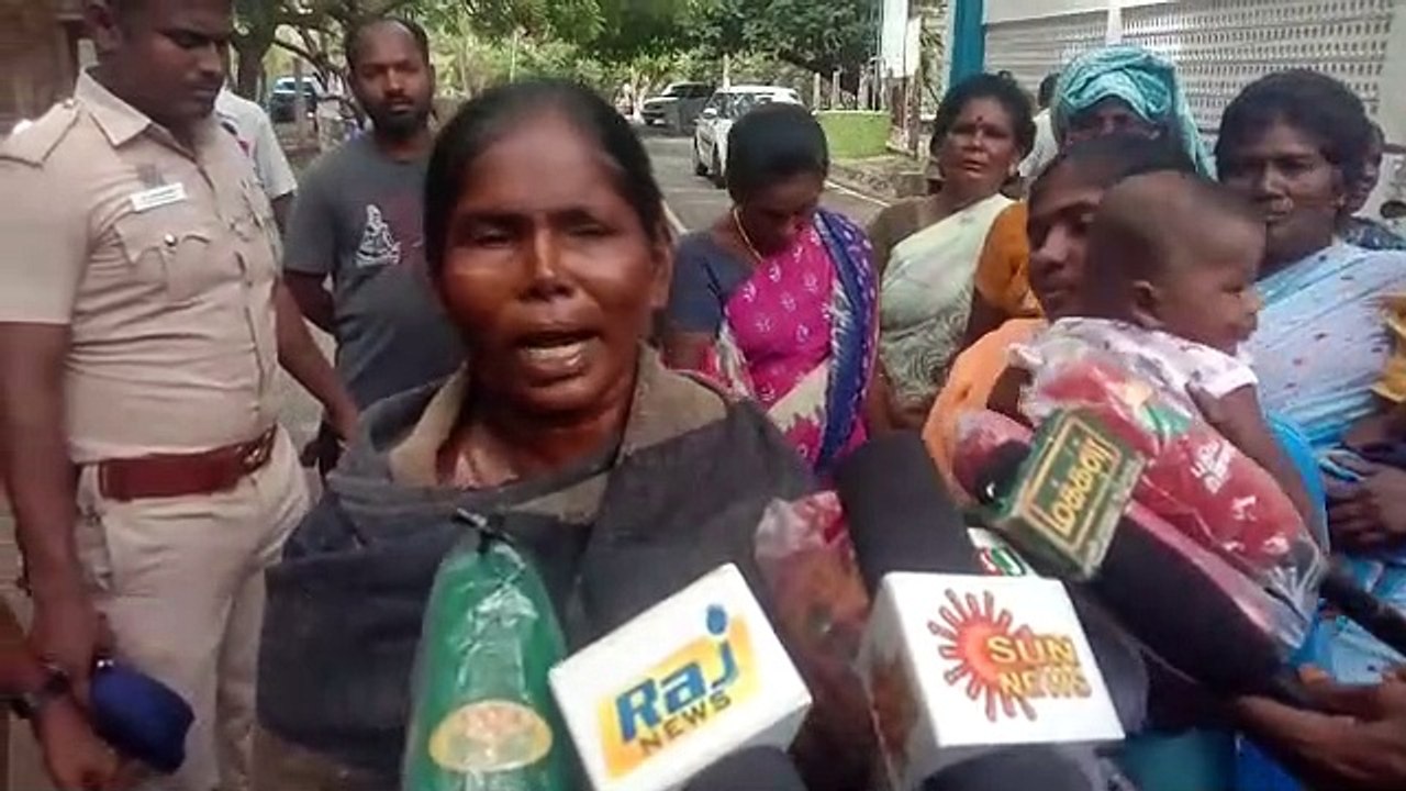 மதம் மாற சொல்றாங்க! ஆட்சியர் அலுவலகத்தில் தீக்குளிக்க முயற்சி செய்த பெண்  - வீடியோ