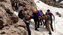 Tunceli'de bacağı kırılan vatandaşın yardımına jandarma, AFAD ve 112 ekipleri koştu