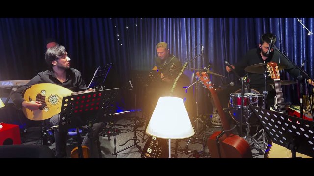 İlayda Bulut _ Sarı Gelin (Akustik Live Performans)