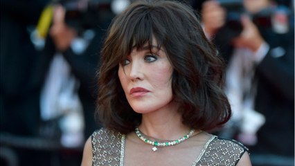GALA VIDÉO - Isabelle Adjani admirative de sa nièce Zoé : “Elle est un exemple de résilience”