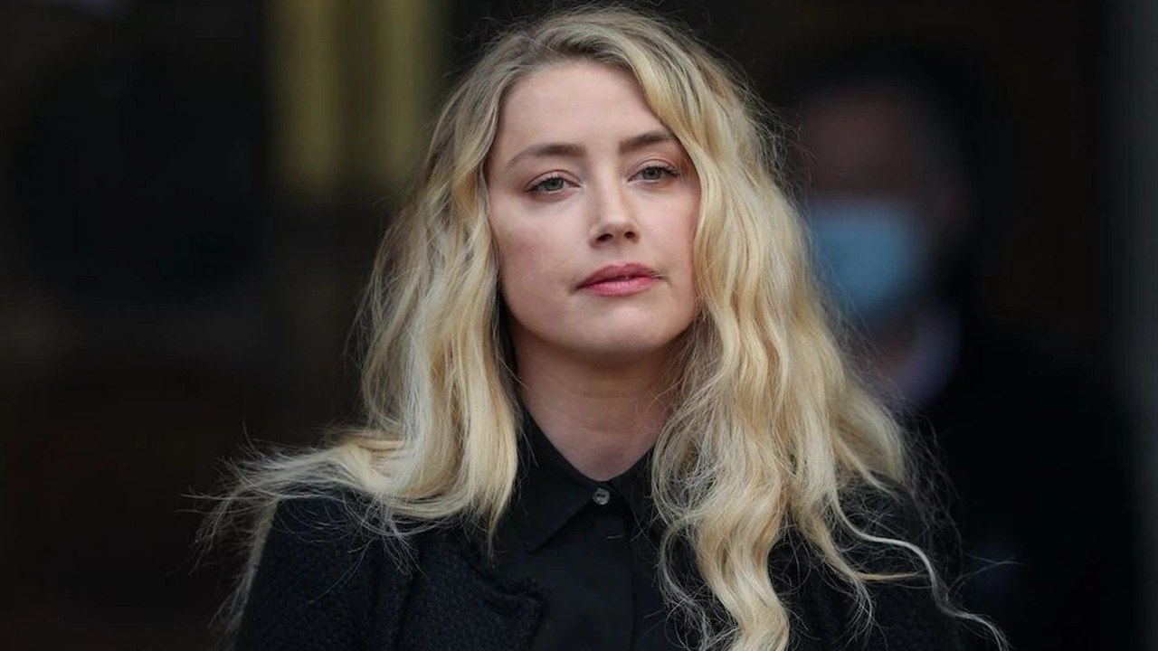 Amber Heard Avoue Avoir Menti