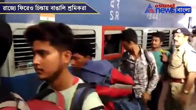 Uncertain about future Bengali Labourers returns from Kashmir