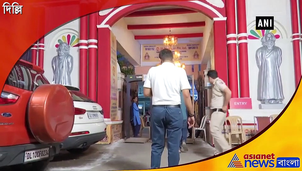 ঢাকের তালে পুজো শুরু দিল্লিতে, আপনিও সাক্ষি থাকুন রাজধানীর দুর্গা বন্দনার