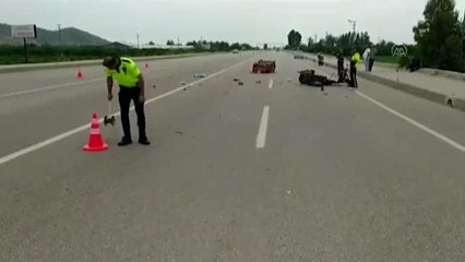 Otomobille çarpışan elektrikli bisikletin sürücüsü yaralandı