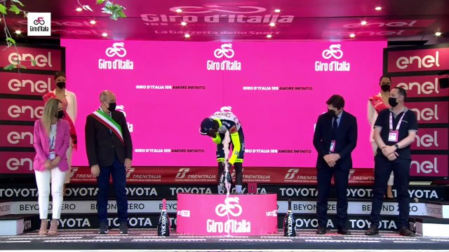 Tour d'Italie 2022 - Biniam Girmay, sa 1ère sur le Giro en Grand Tour en matant au passage Mathieu van der Poel