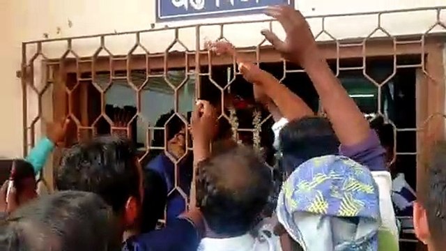 After release Anisur Rahman arrested again on the orders of Kolkata High Court spb