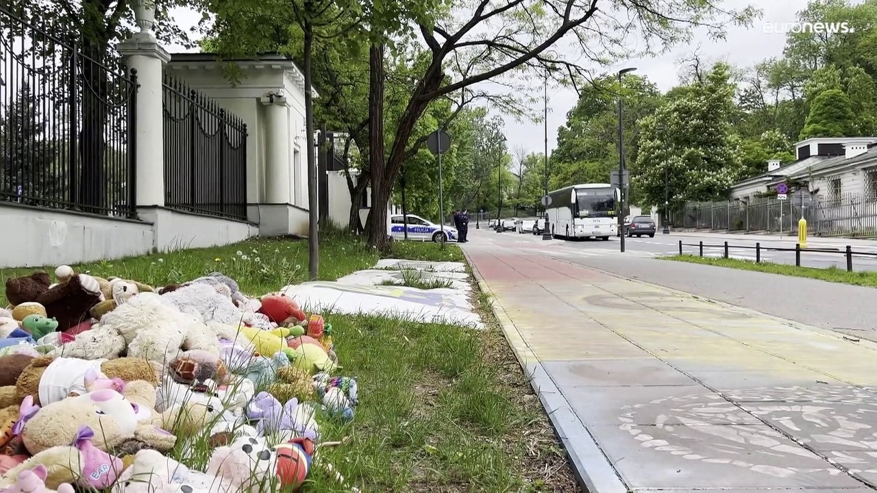 15 Jahre Haft für Kriegsberichte - Russische Journalisten fliehen ins Ausland