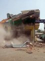 Ahmedabad : जुहापुरा में अवैध निर्माण को ढहाया, देखें Video