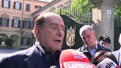Centrodestra, Berlusconi: "Solo un pazzo può mandare all'aria la coalizione"