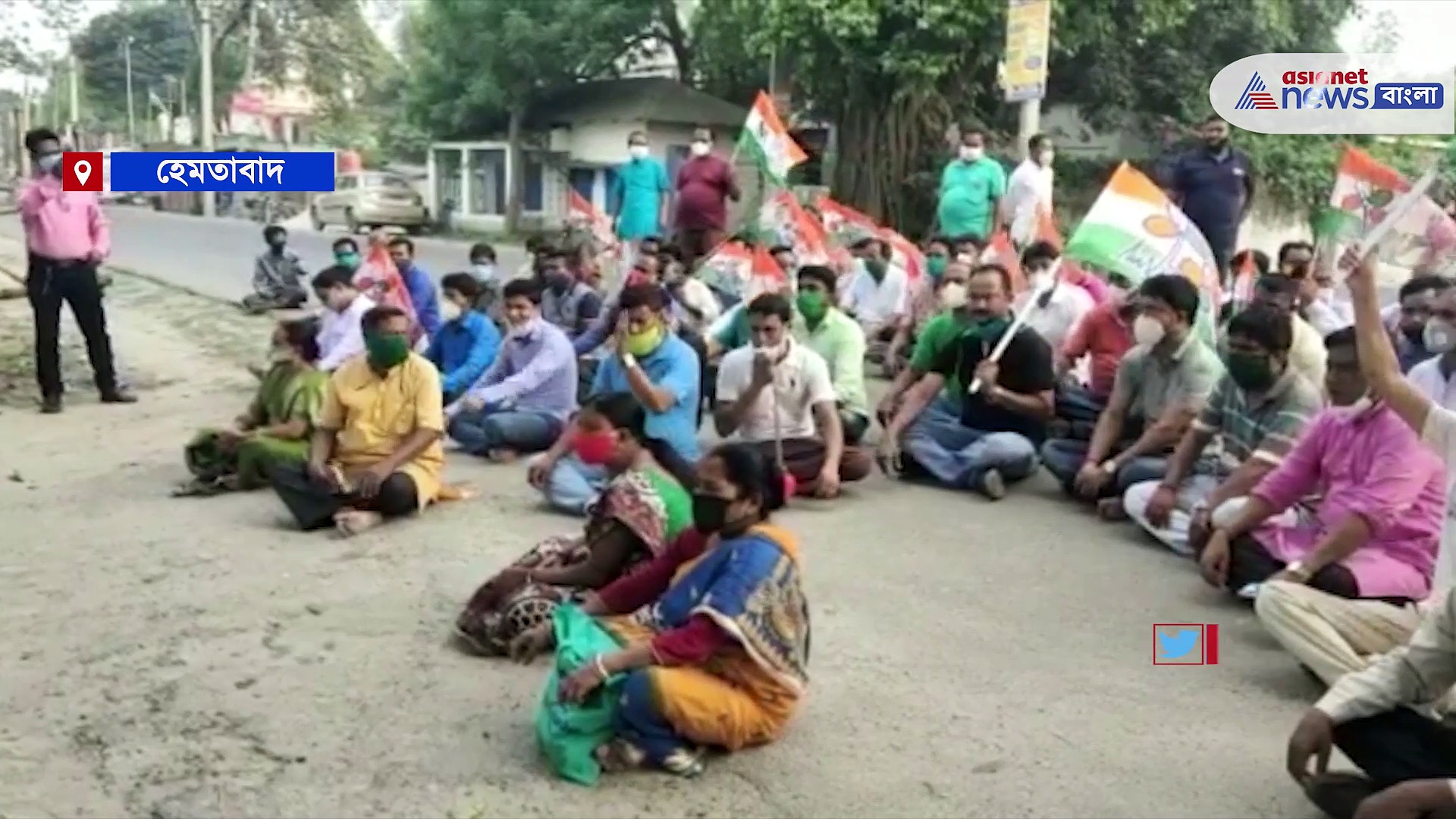 চার হেভিওয়েটের গ্রেফতারে উত্তপ্ত হেমতাবাদ, থানা ঘেরাও করে চলল তৃণমূল সমর্থকদের বিক্ষোভ