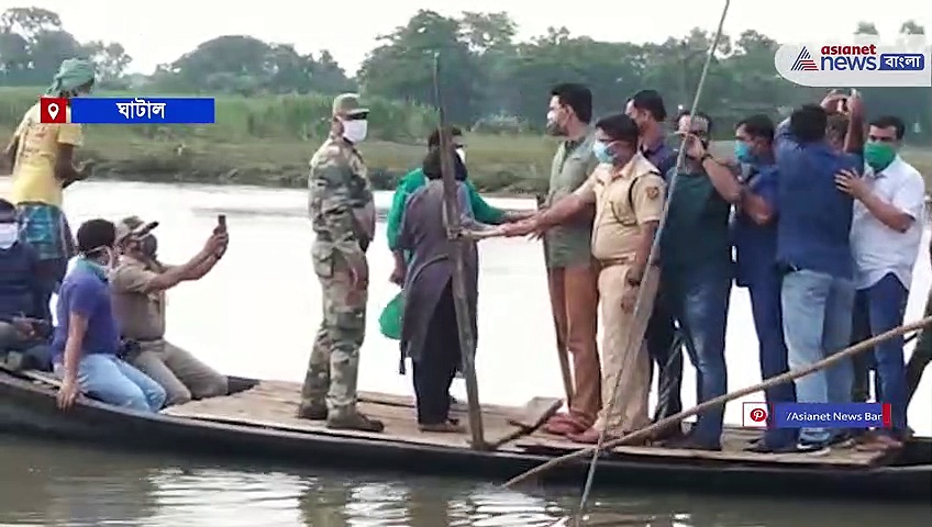 নৌকায় সাংসদ দেব, ঘুরে দেখলেন বন্যা কবলিত এলাকা