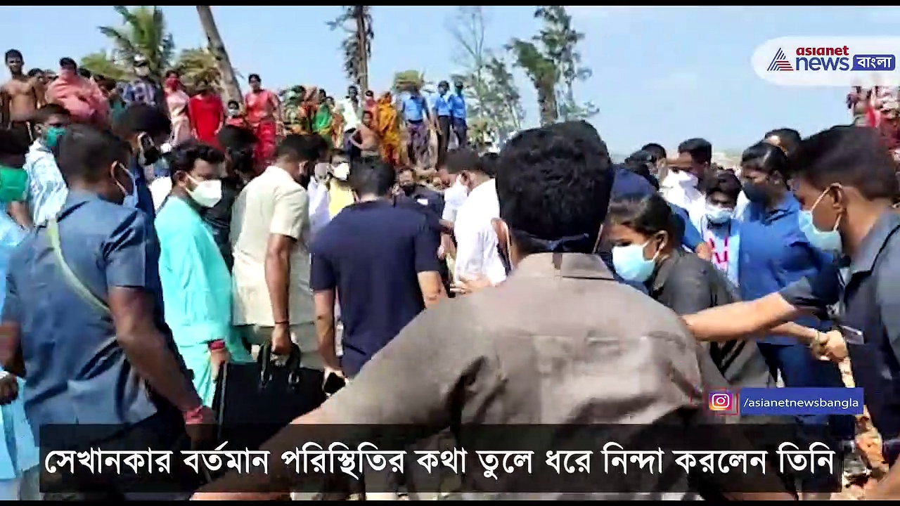 যশে ক্ষতিগ্রস্ত এলাকায় গিয়ে নাম না করেই শুভেন্দু -কে বিঁধলেন অভিষেক