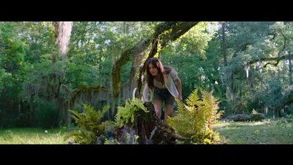 LA CHICA SALVAJE - Tráiler Español [HD] (2022)