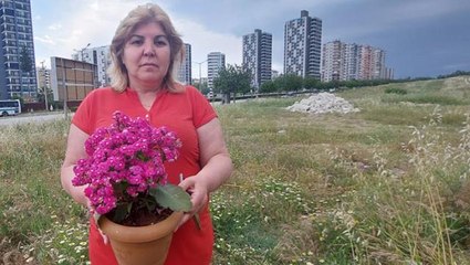 Evine gelen çiçeği alıp, boş kağıda imza attı! 95 bin dolarlık senetle icraya verildi