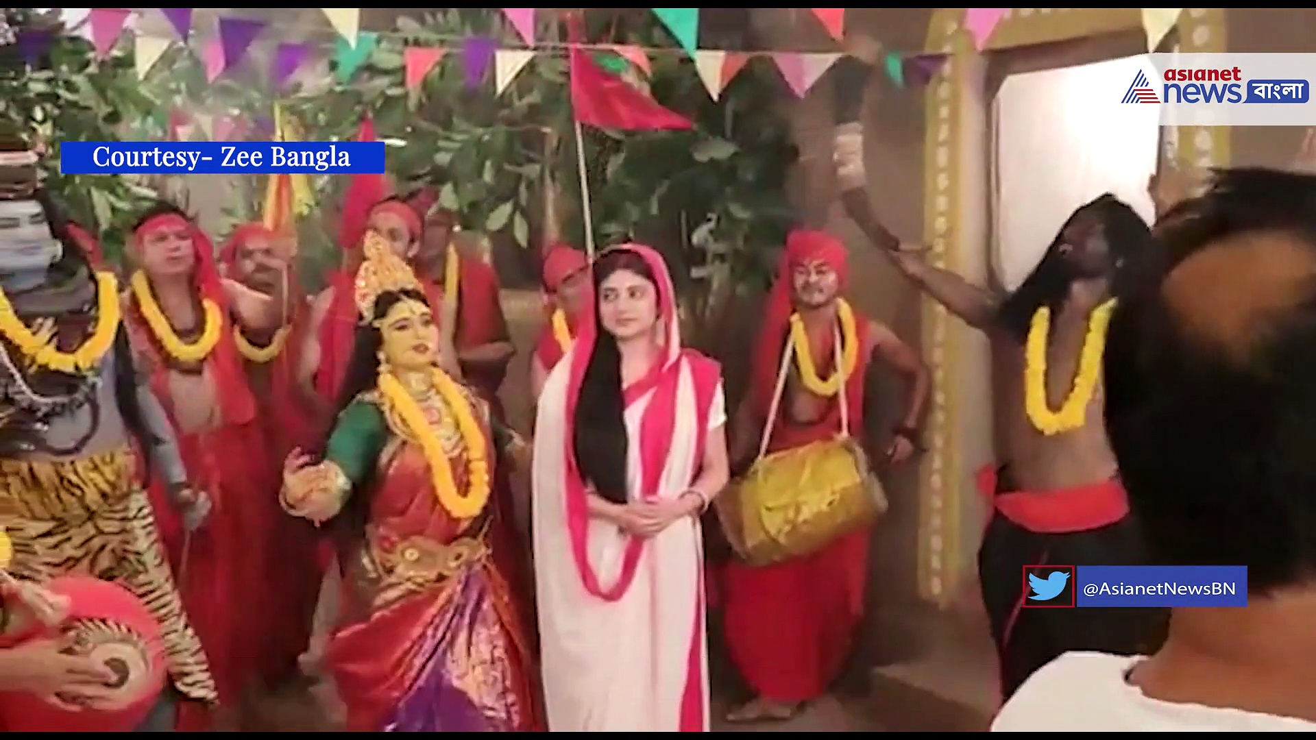 রাসমণি উত্তর পর্বে এবার নয়া মোড়, দক্ষিণেশ্বরে আগমণ হল মা সারদা -র