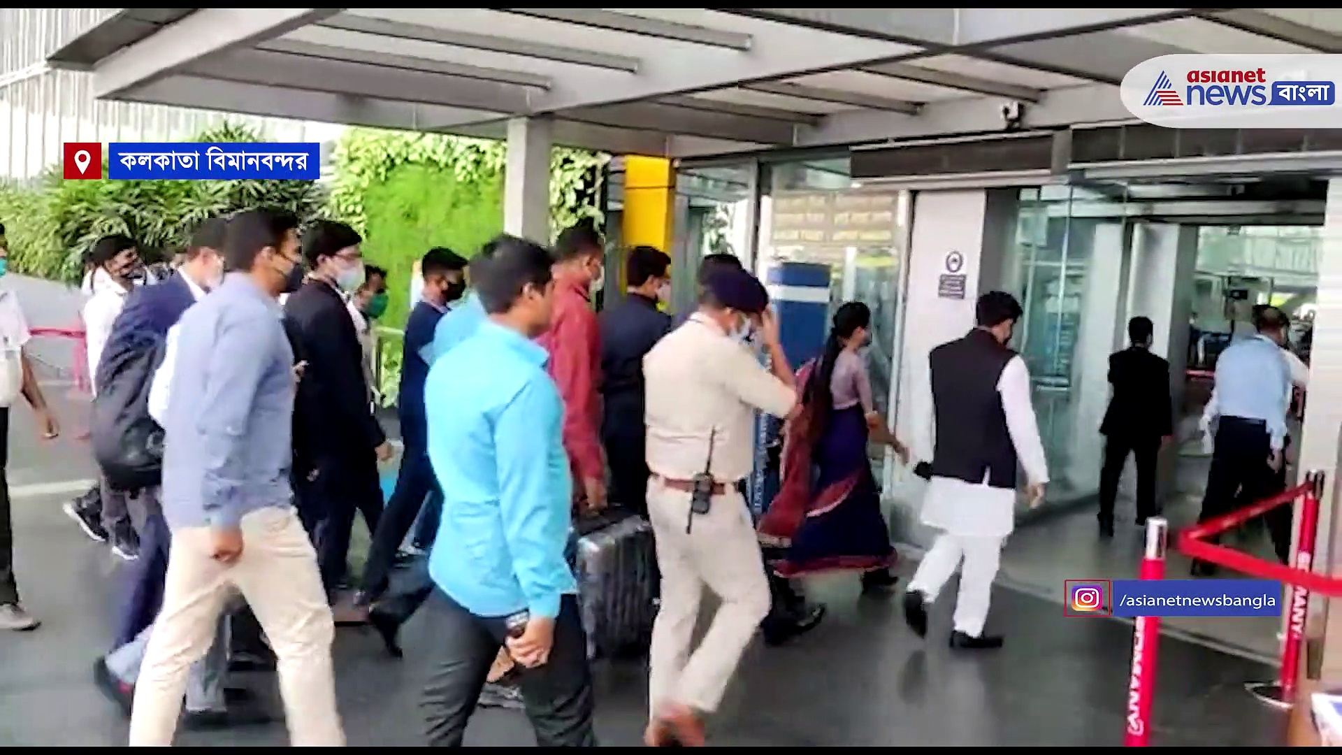 Abhishek Banerjee in Tripura: উতপ্ত ত্রিপুরায় বোমাতঙ্কের মাঝেই পৌঁছলেন অভিষেক বন্দ্যোপাধ্যায়