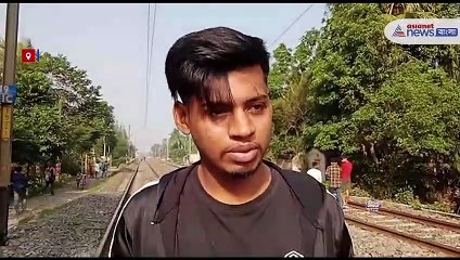 Sonarpur-Canning Local saved from a big accident