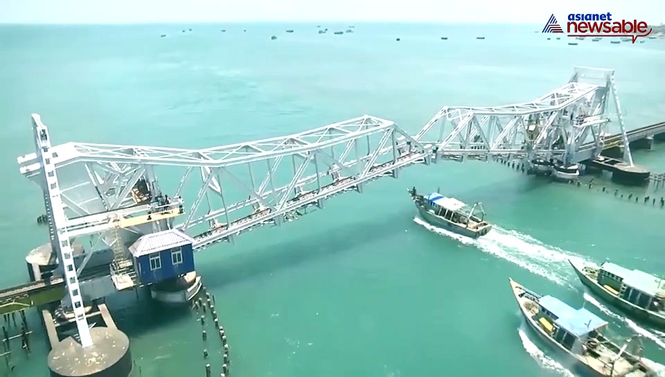 COVID-19: 10 fishing vessels allowed to pass as Pamban rail bridge opens in Tamil Nadu