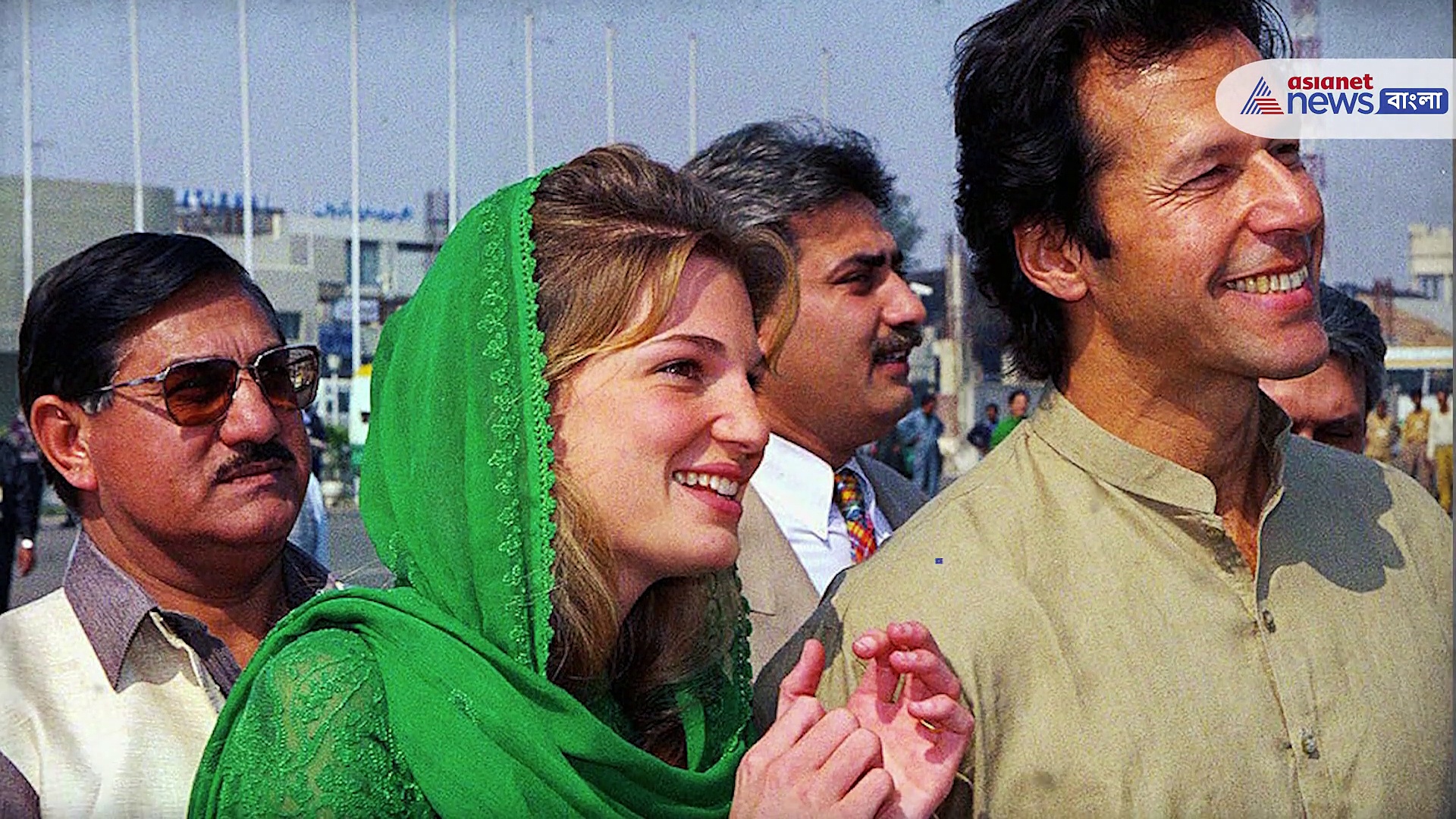 এক সময় মেয়েদের হার্টথ্রব ছিলেন, রেখা-মুনমুন সেনের সঙ্গে নামও জড়িয়েছিল ইমরান খানের