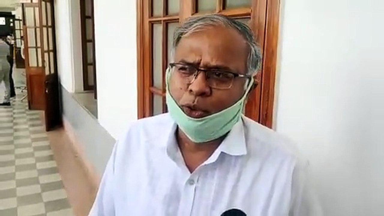 Suresh Kumar on Savarkar flyover
