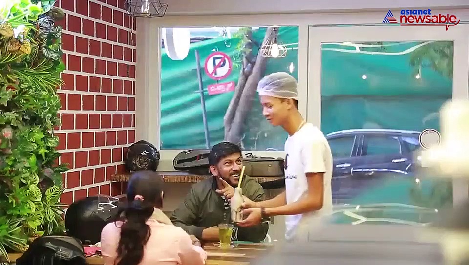 Food Trails: Kurtoskalacs - climbing up the sugary chimney cake