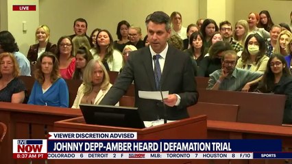 Court crack-up- Johnny Depp amused over tabloid stories, makes gallery laugh