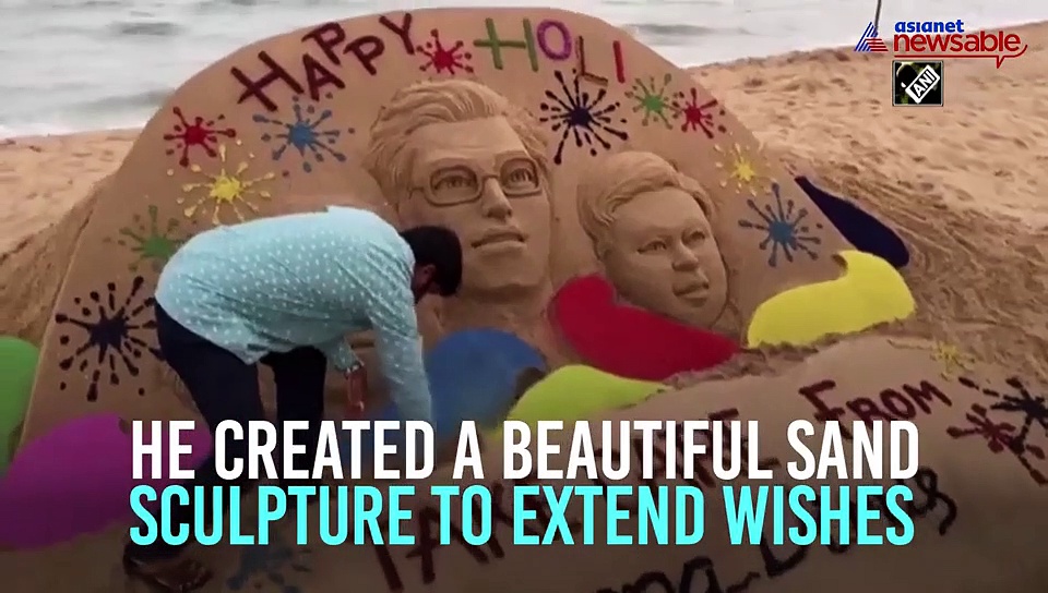Sand artist extends Holi greetings, creates awareness on coronavirus