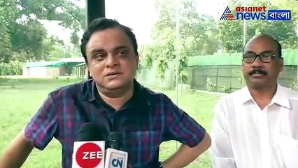 Forest minister visits Alipore zoo with his wife