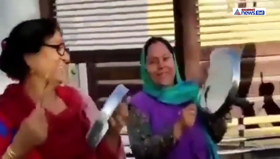 सेना ने कोरोना वॉरियर्स को किया सलाम, कल अस्पतालों पर बरसाएगी फूल, देखें वीडियो