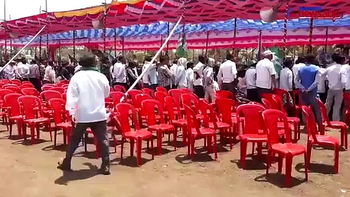 Karnataka Elections 2018: JD(S) President HD Kumaraswamy welcomed with empty chairs in Belagavi