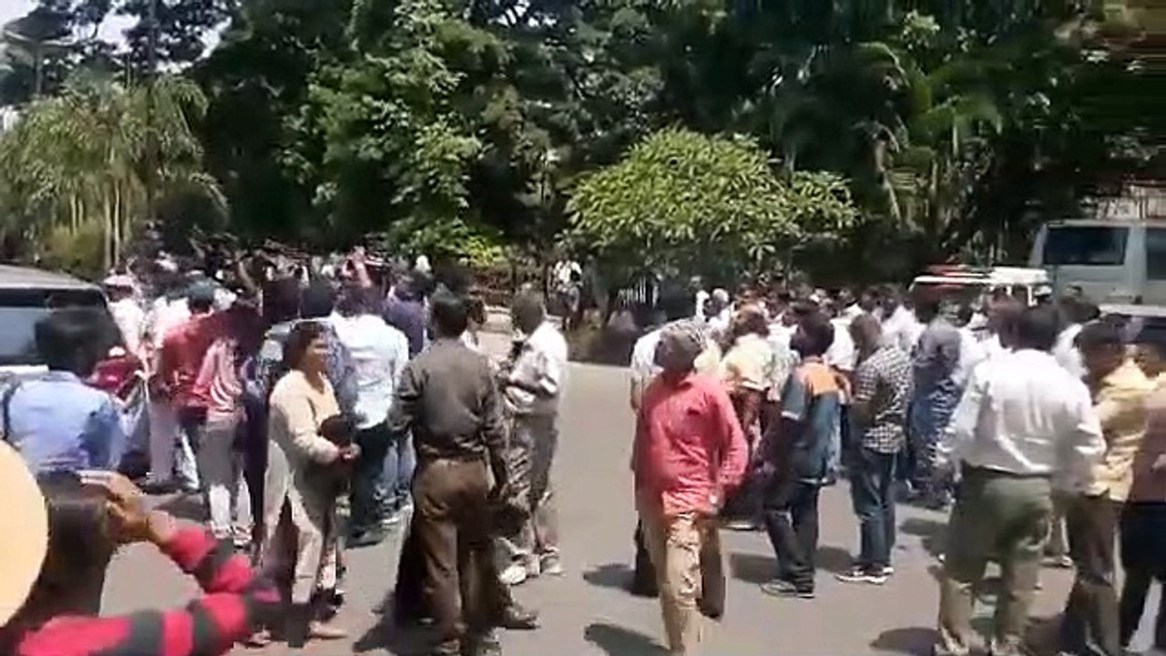 Prakash Raj nomination Modi slogan video